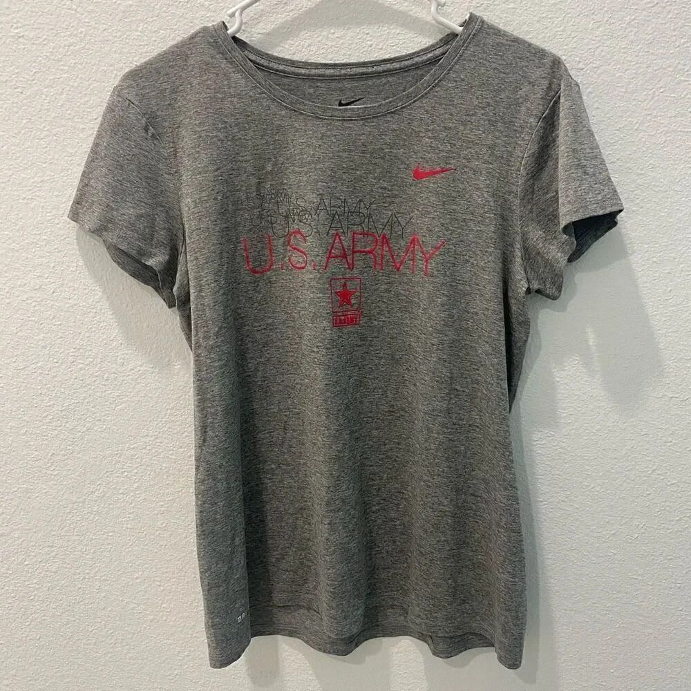 Nike U.S. Army Tee Size Medium